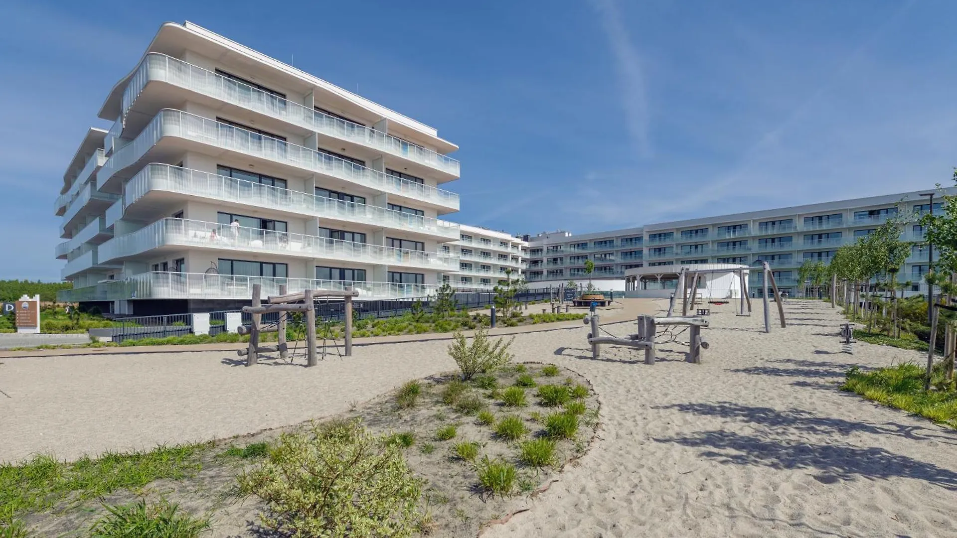 Aqua Blue B101-Polanki Aqua-Holiday City Kolobrzeg Poland